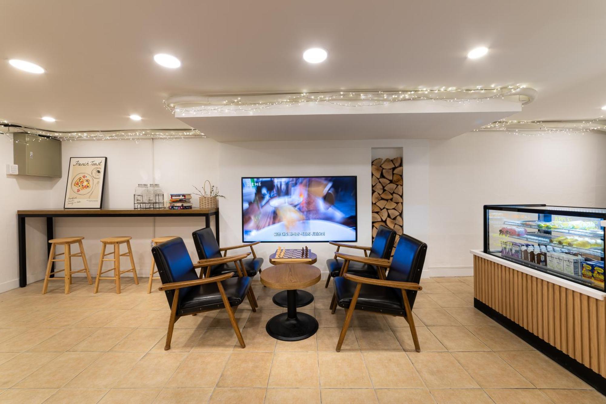 Hotel Bread Hill Jongno 2*