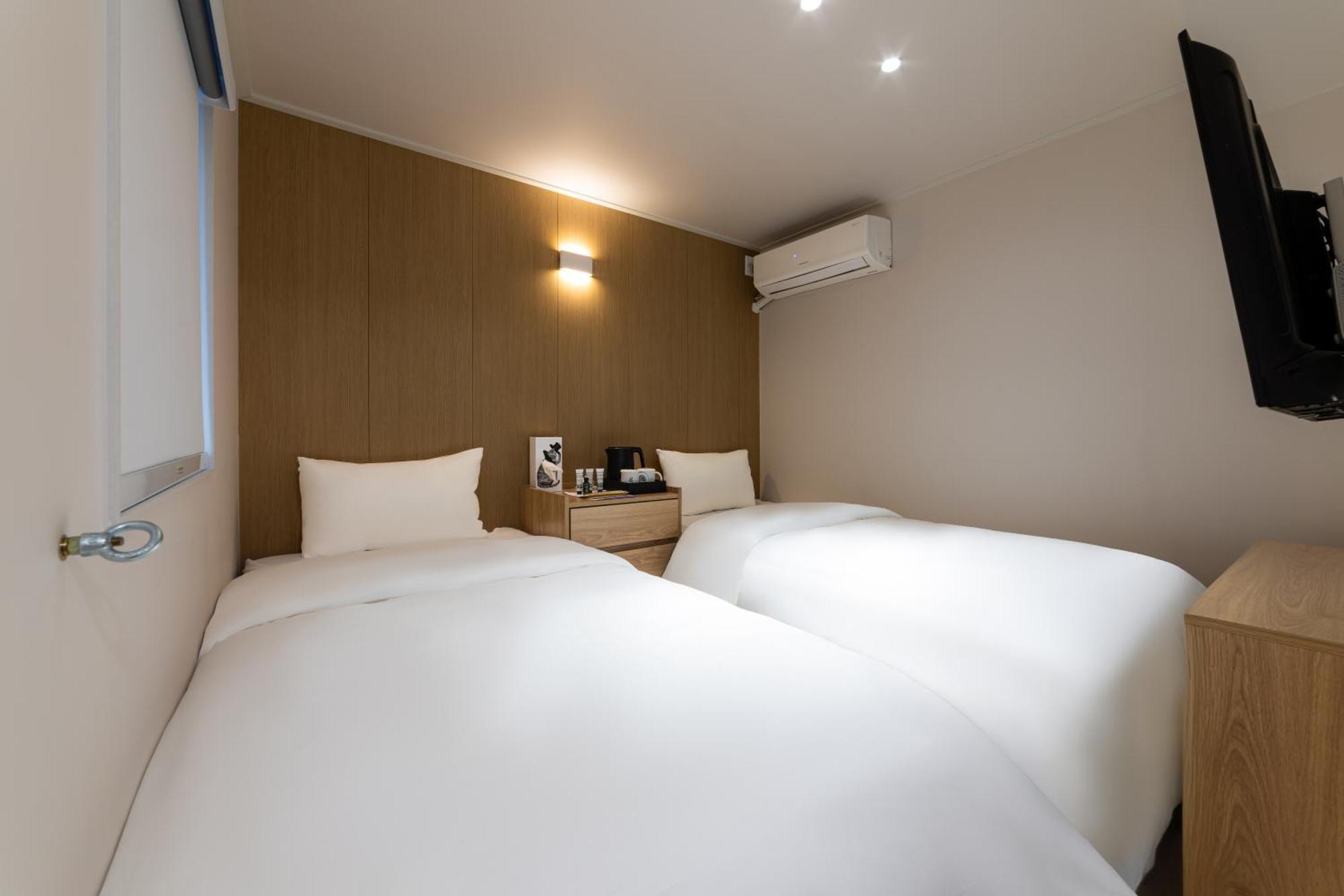 Hotel Bread Hill Jongno 2*